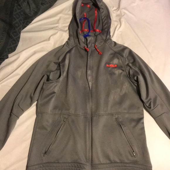 Nike jacket - Picture 1 of 4